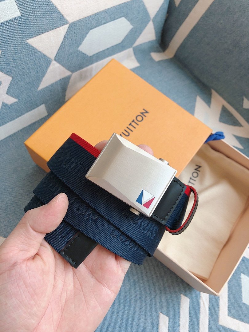 Belt, photo 1