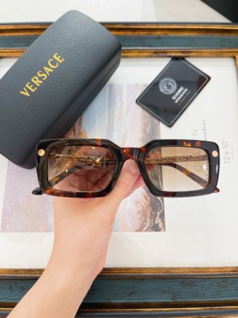 Other VERSACE Sunglasses - Image 33