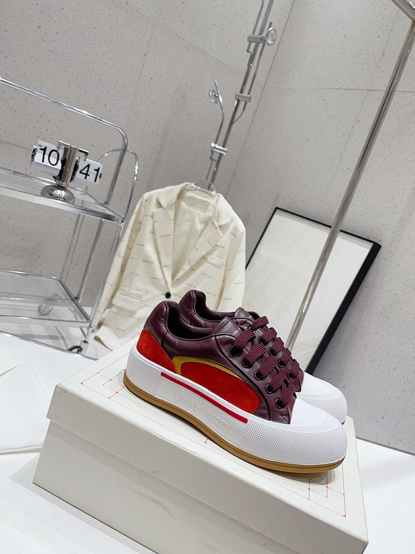 Other Alexander McQueen - Image 69