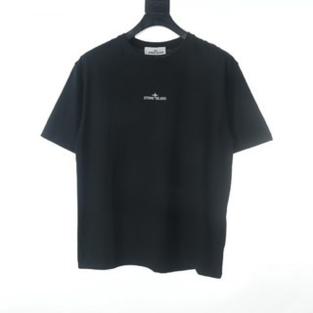 On Running Stone Island - Image 29