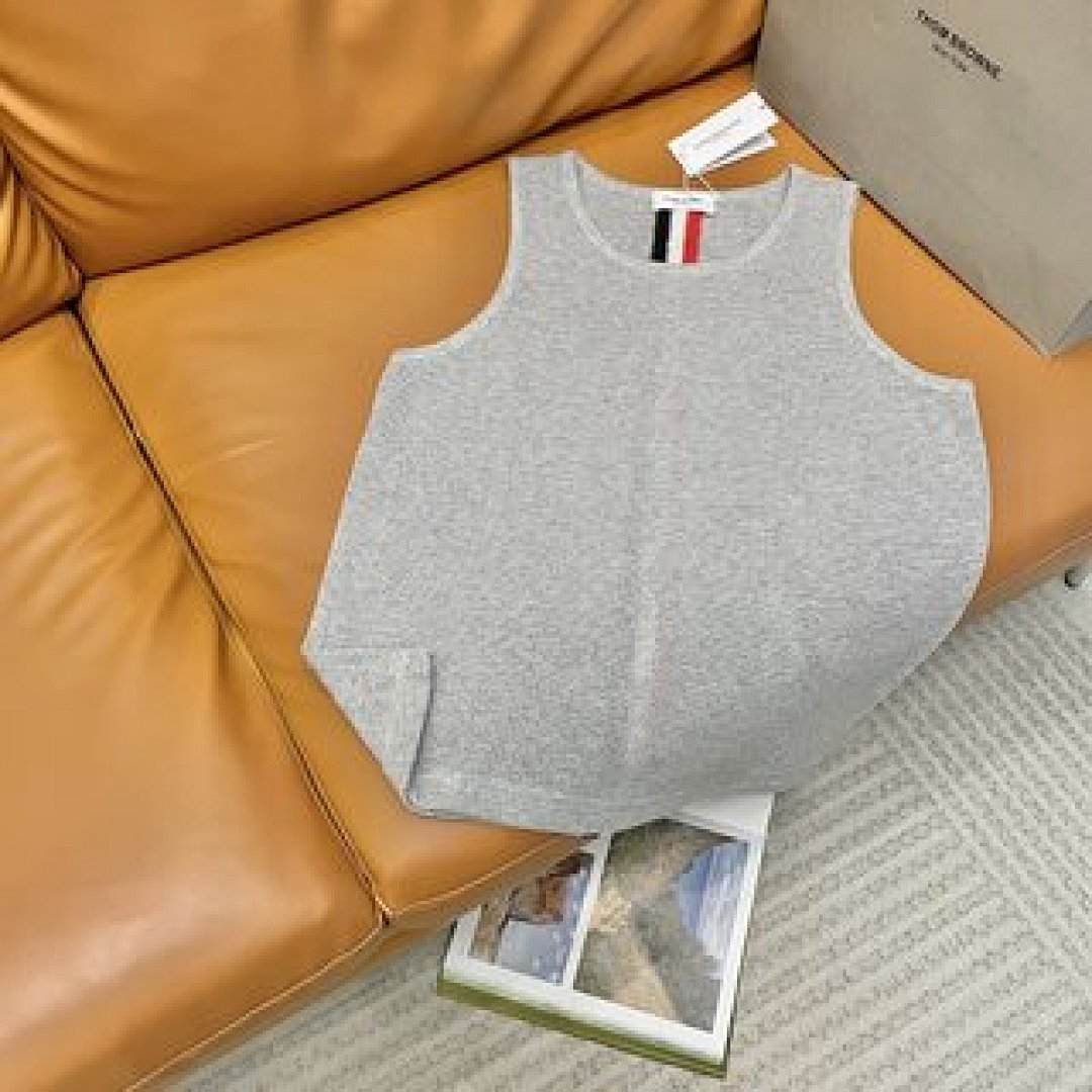 Christian Louboutin Thom Browne - Image 57