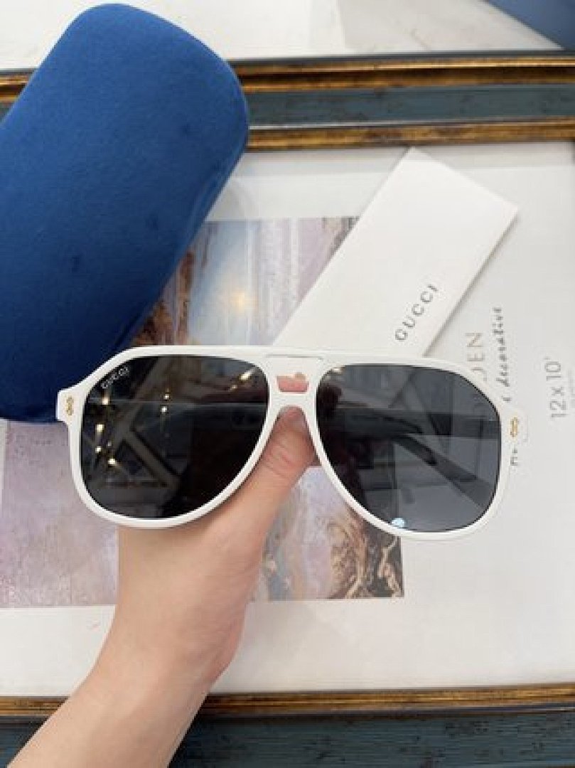 Other GUCCI Sunglasses - Image 117