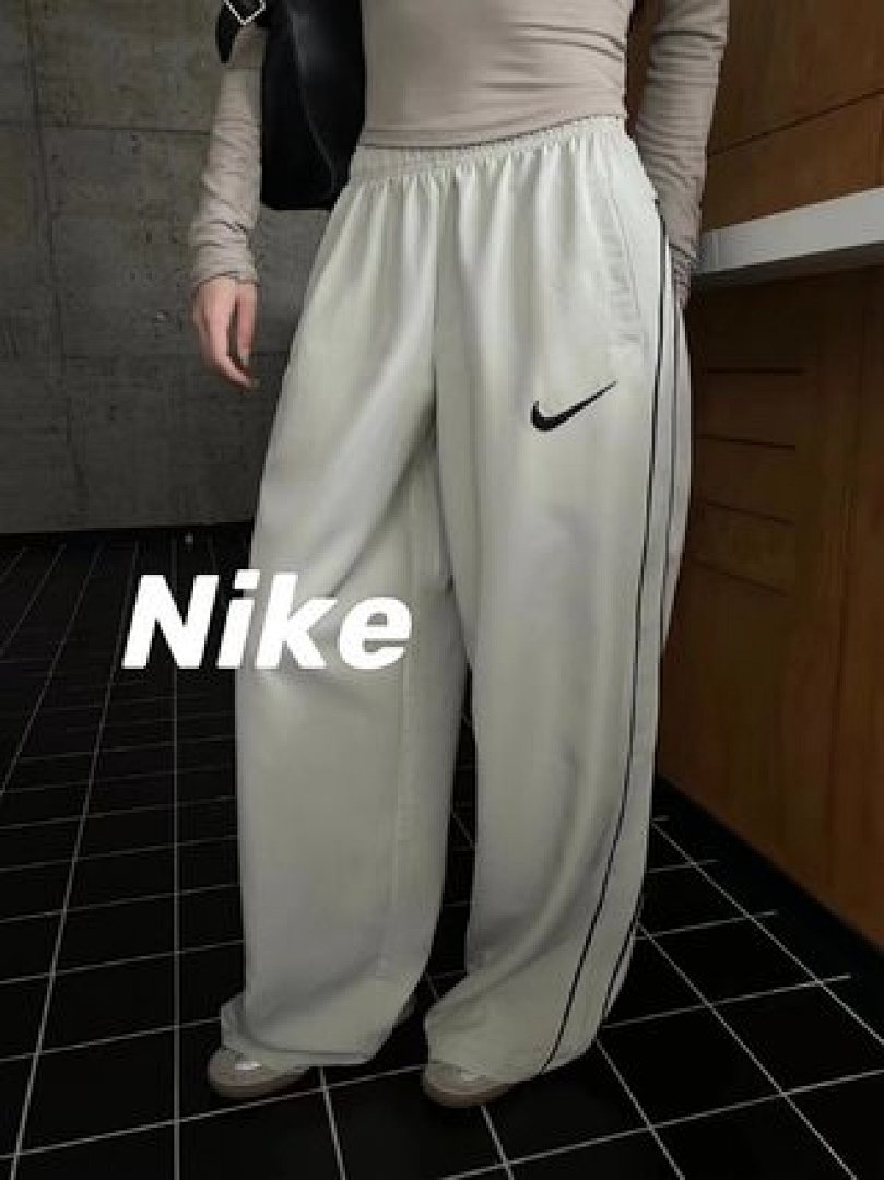 Christian Louboutin Nike - Image 37