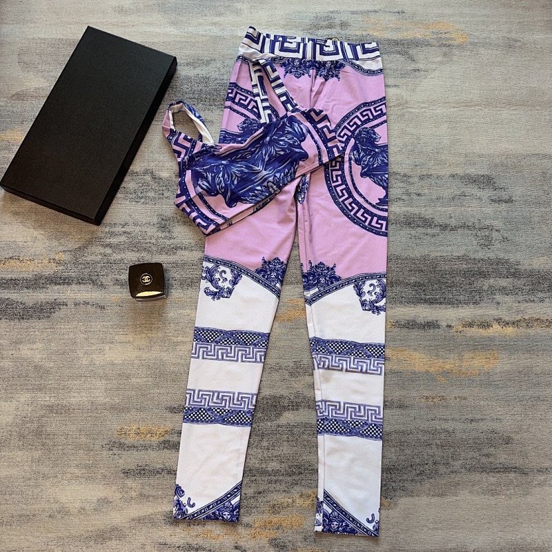 Yoga Wear, photo 1