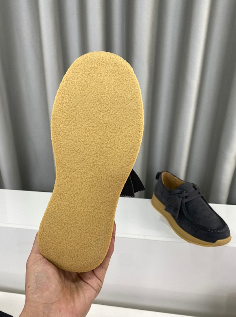 Other Clarks - Image 2