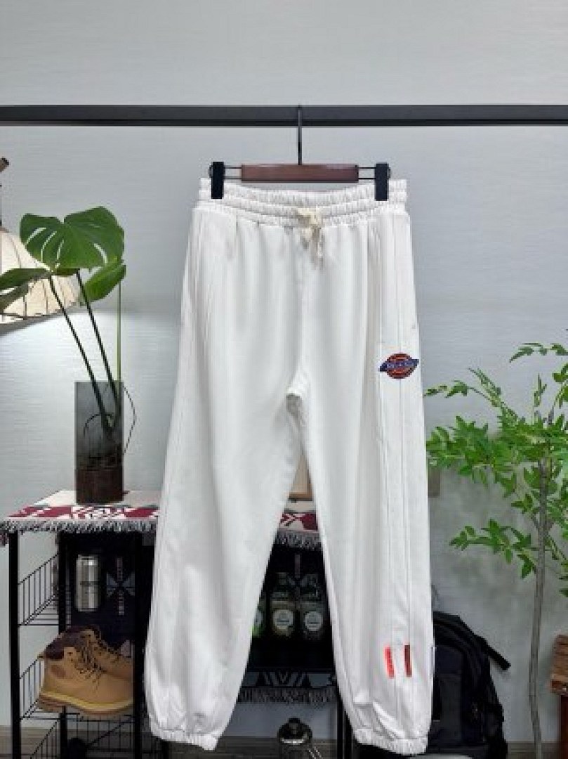 Christian Louboutin Dickies - Image 10