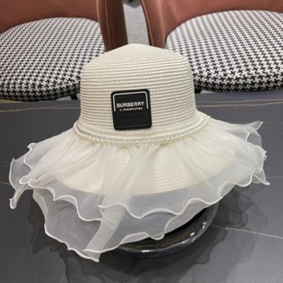 Other Burberry - Image 62