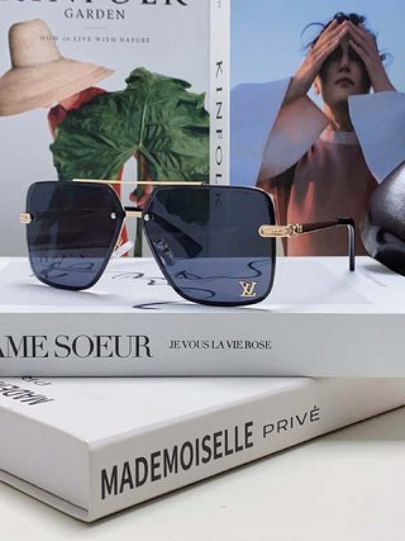 Other Lv Sunglasses - Image 43