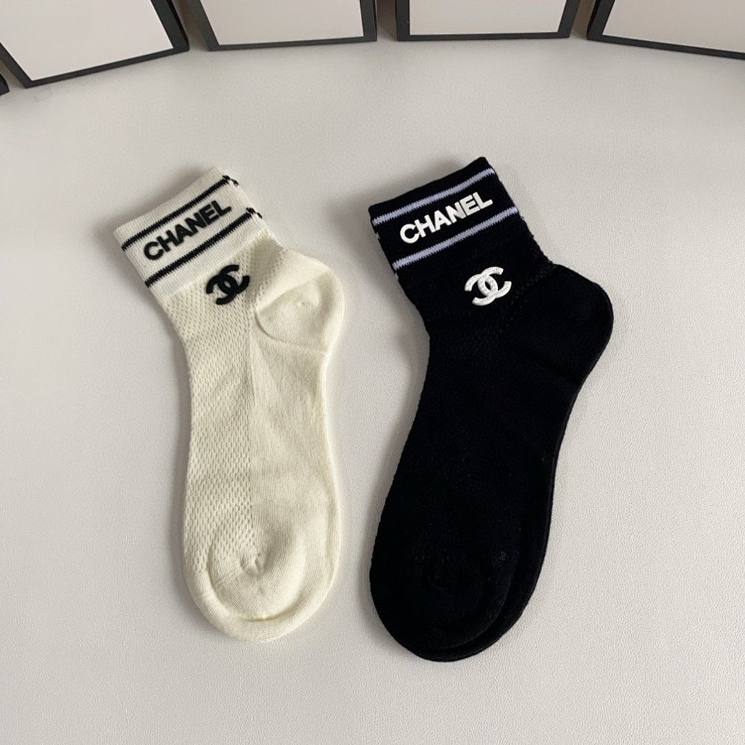 Other Socks, photo 1