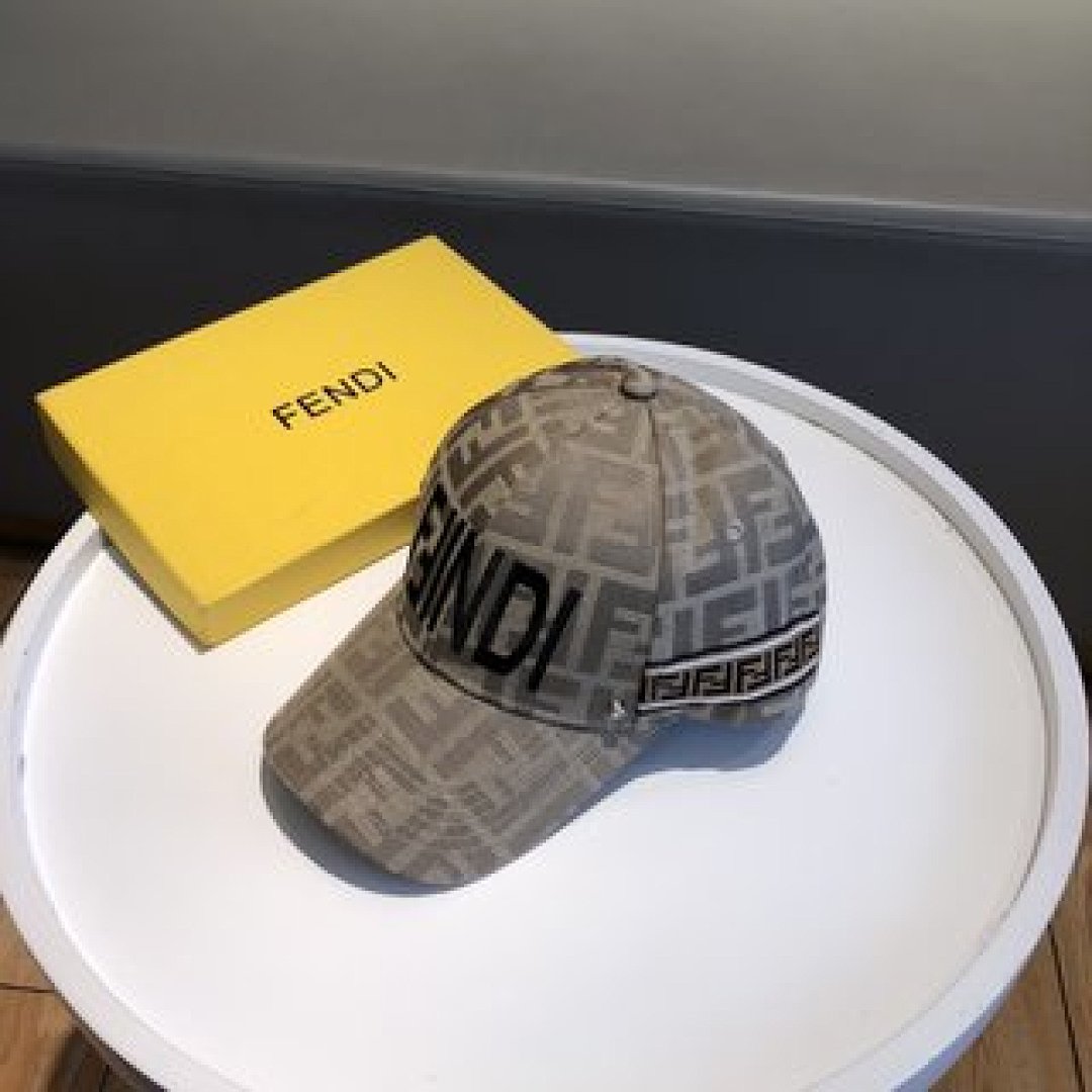 Other Fendi - Image 108