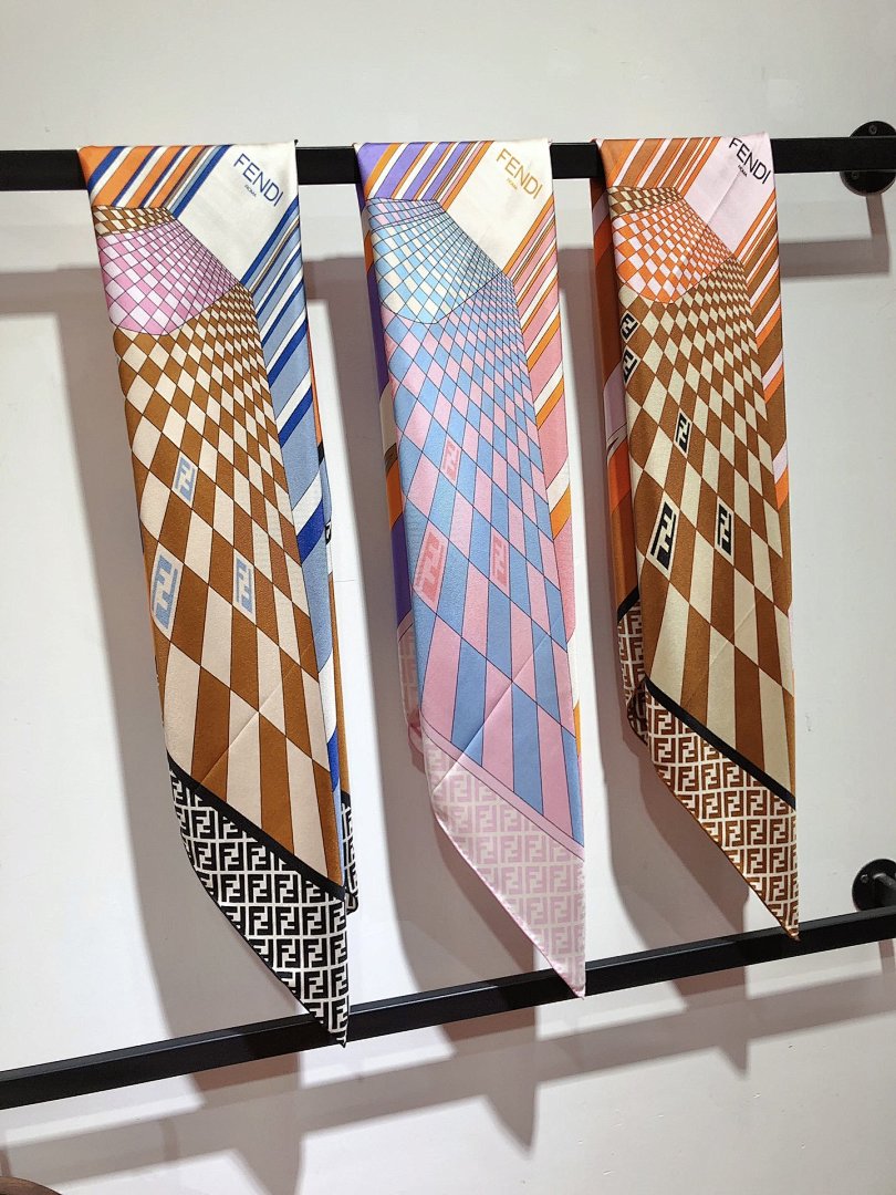 Other Fendi - Image 36