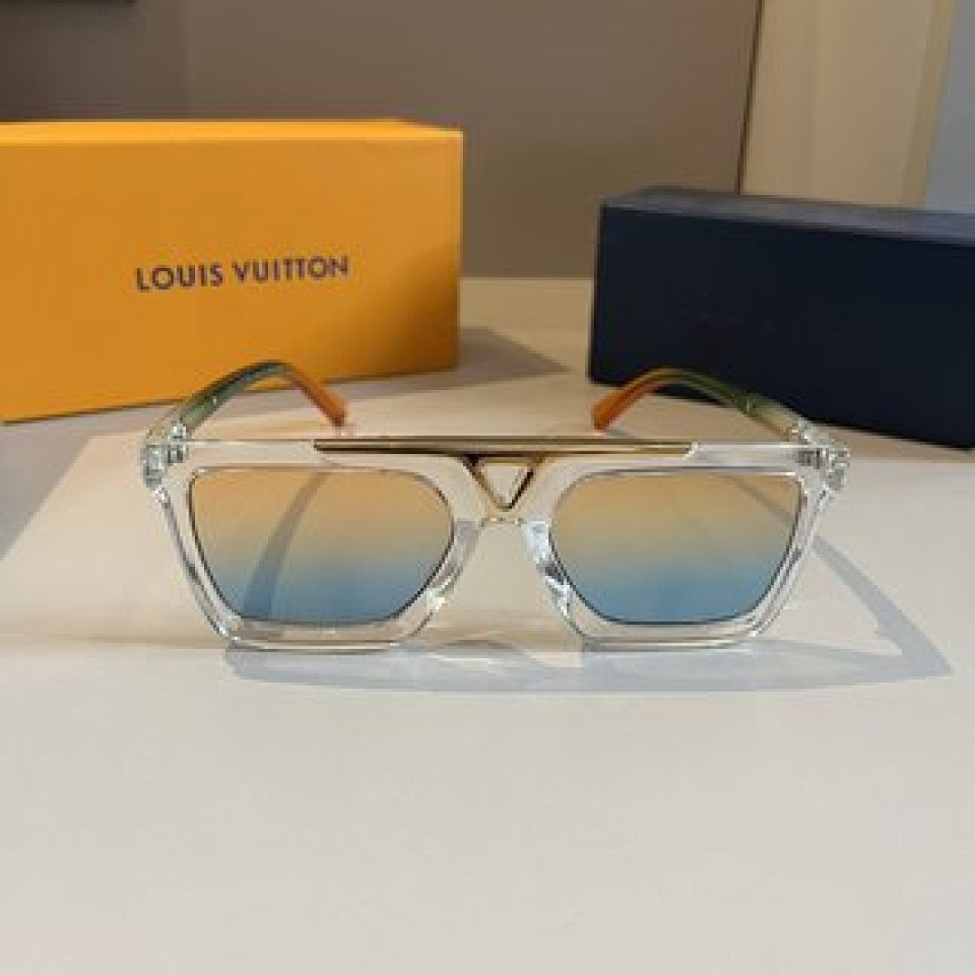 Other Lv Sunglasses - Image 7