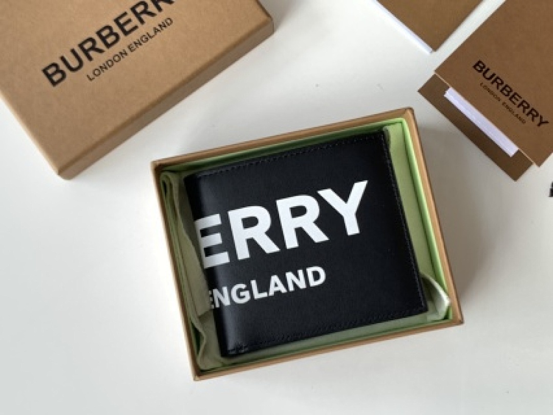 Other Burberry - Image 25