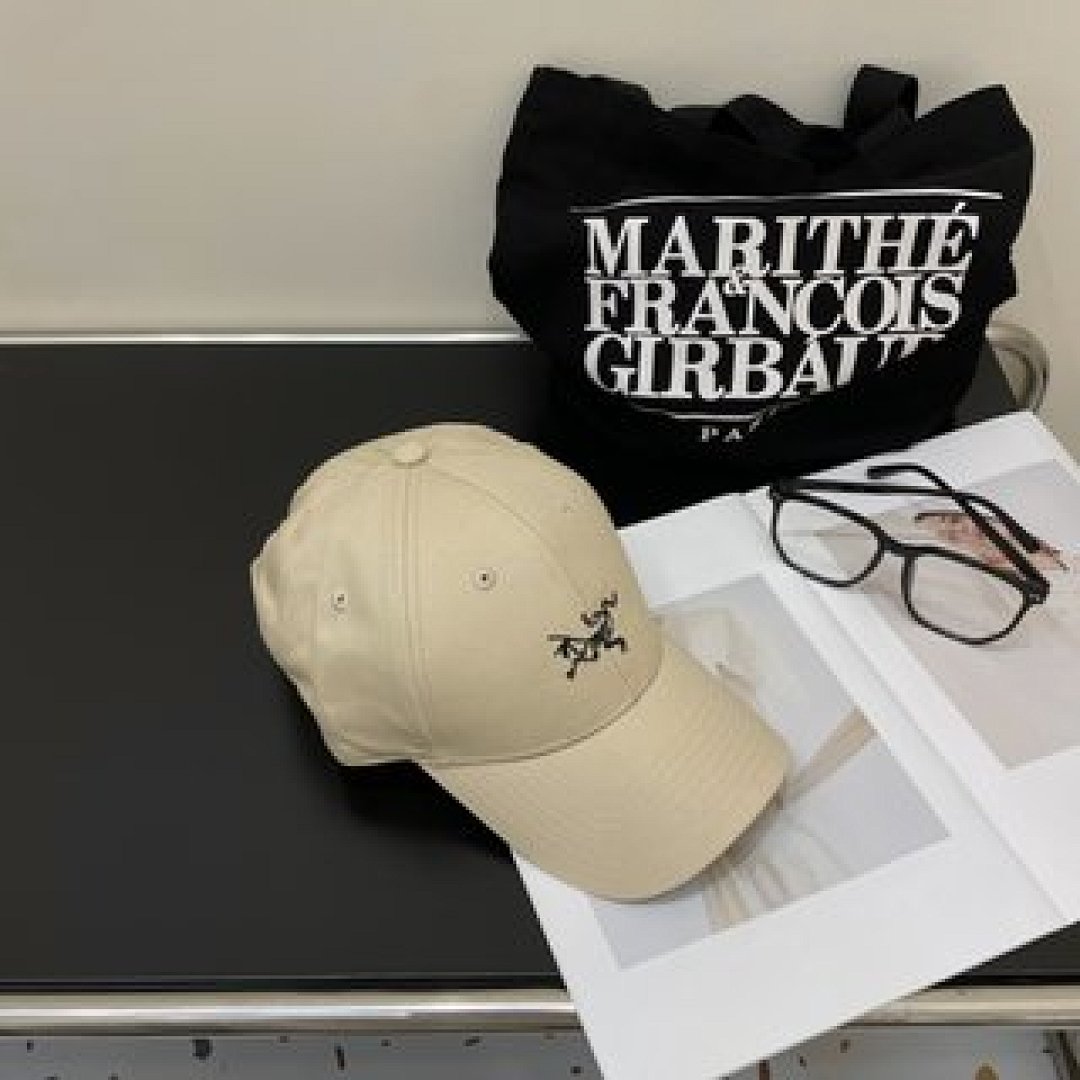 Other ArcTeryx - Image 10