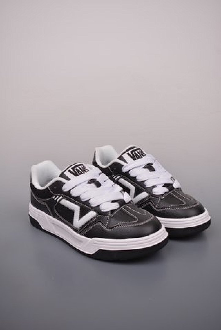 Other Vans - Image 22