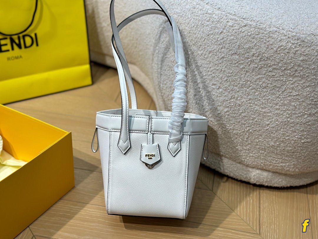 Other Fendi - Image 99