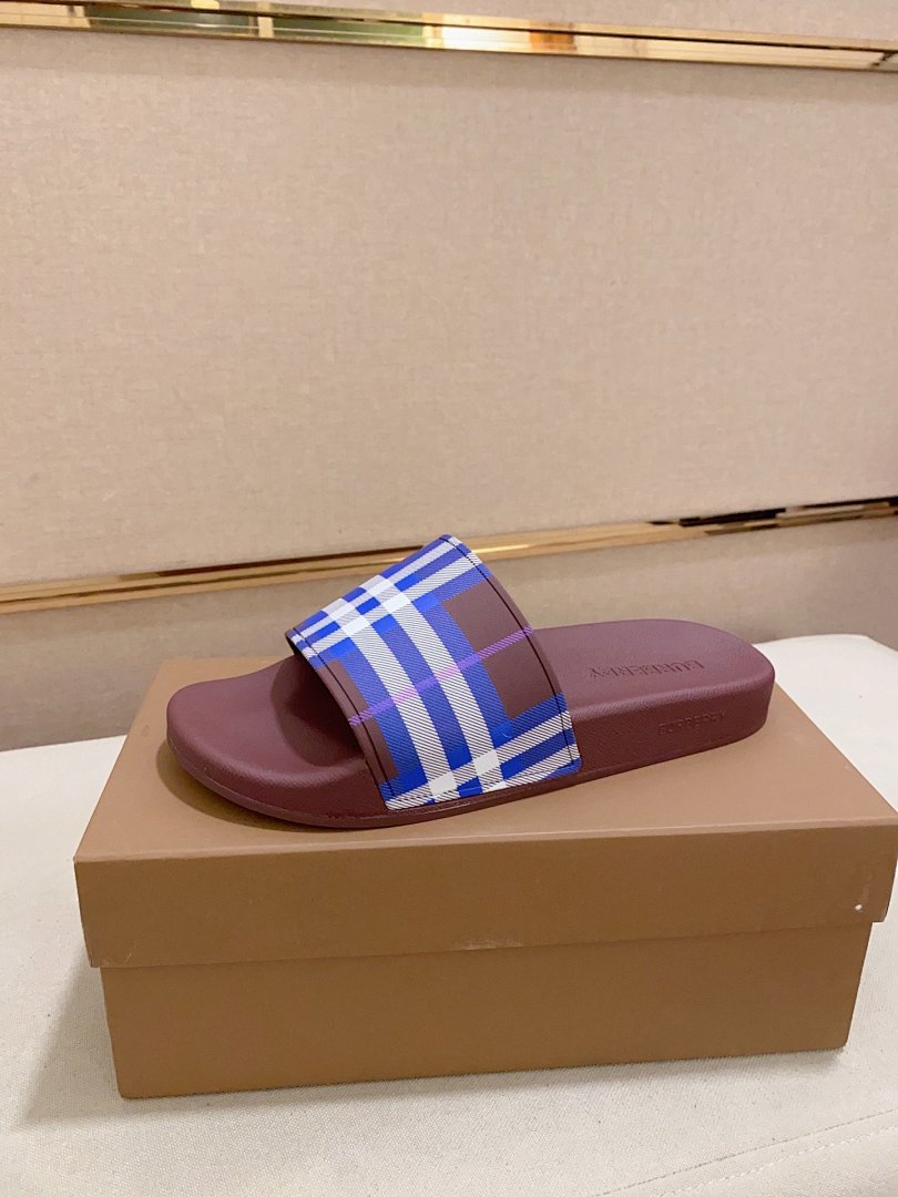 Other Men's Slippers - Image 101
