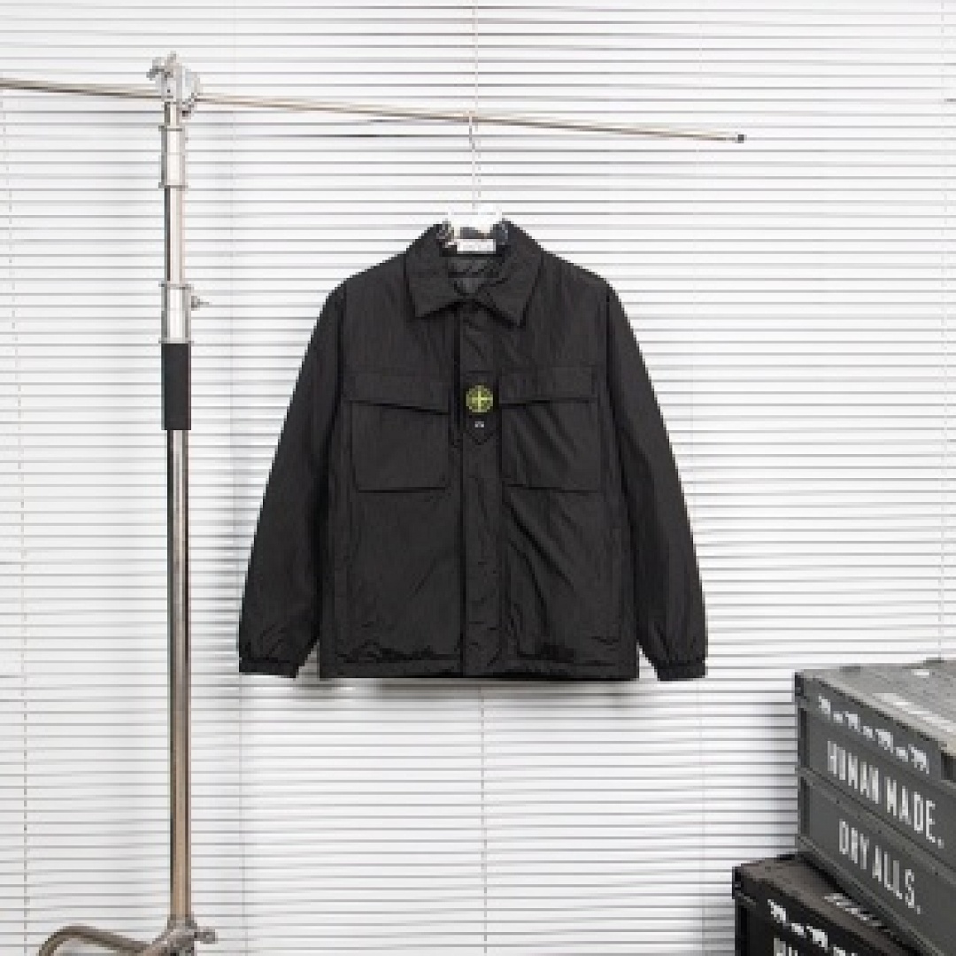 On Running Stone Island - Image 29