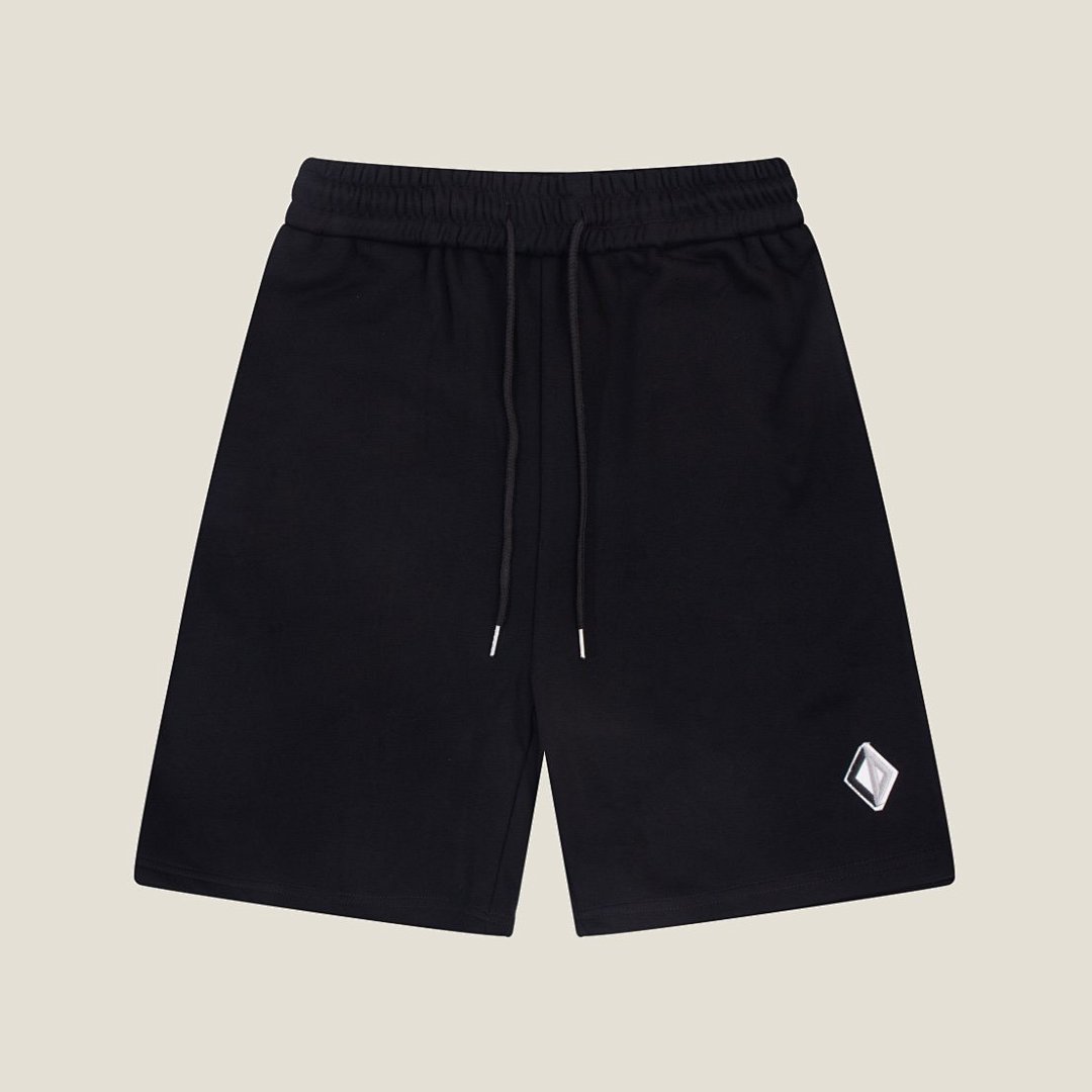 Shorts, photo 1