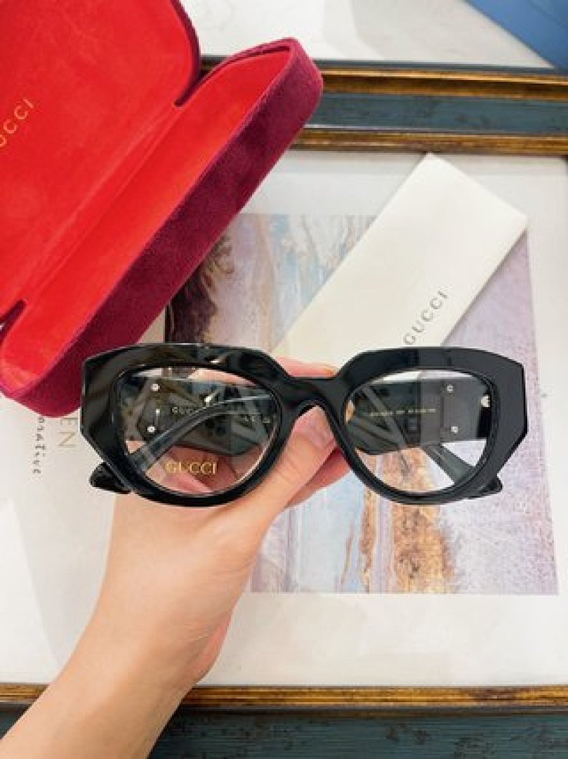Other GUCCI Sunglasses - Image 108