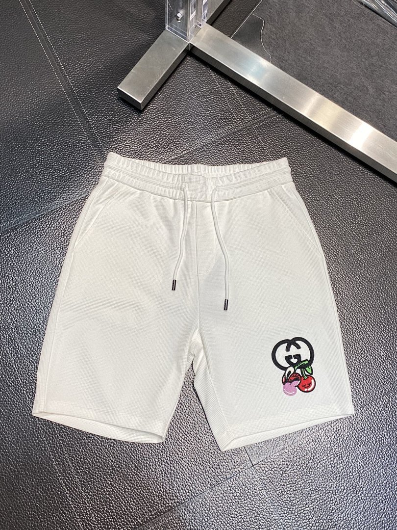 Other Gucci Shorts - Image 92