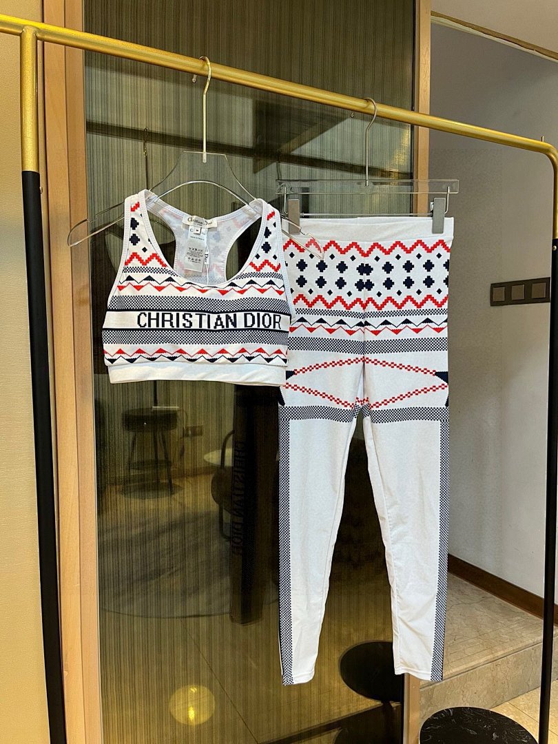 Other Yoga Wear, photo 1