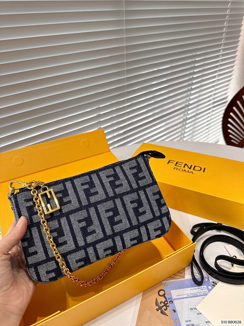 Other Fendi - Image 97