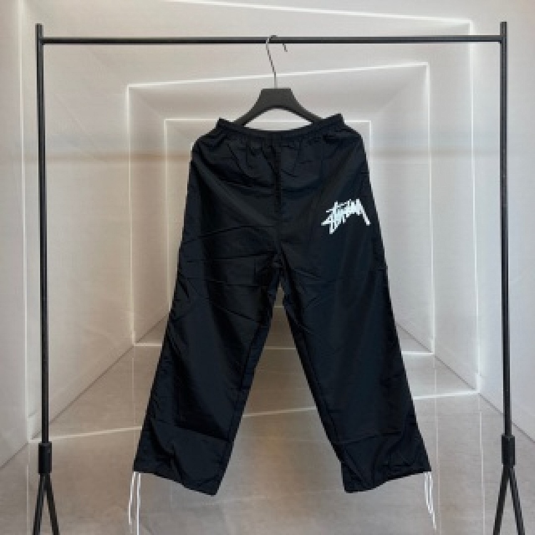 On Running Stone Island - Image 98
