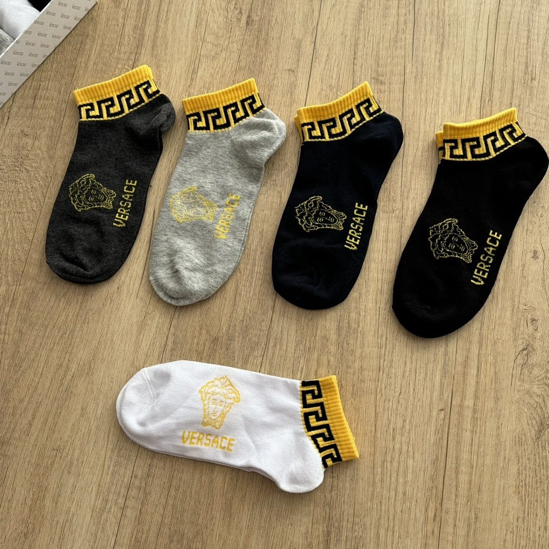 Other Socks, photo 1