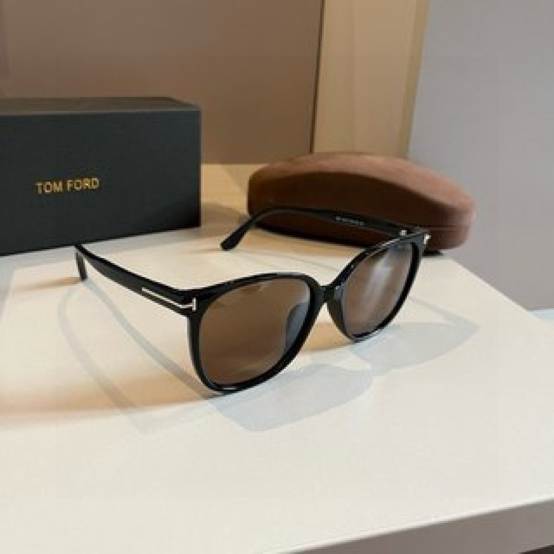 Other TOMTORD Sunglasses - Image 48