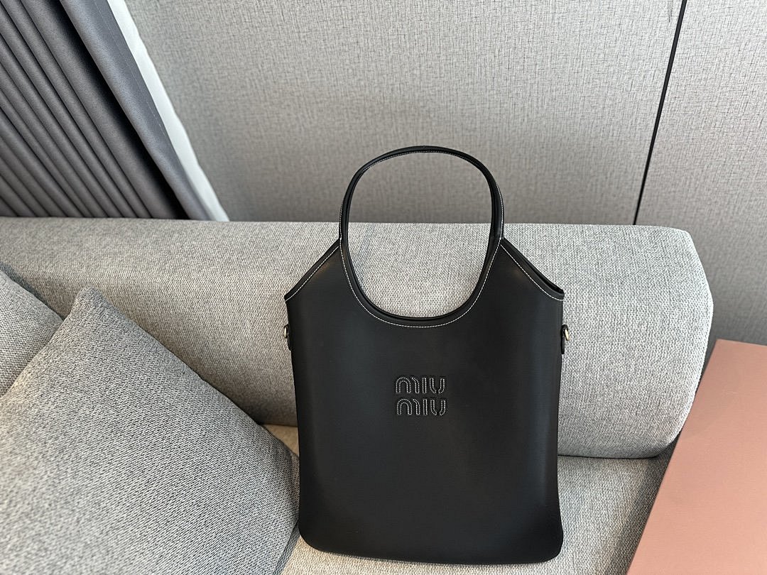 Other Miumiu - Image 12