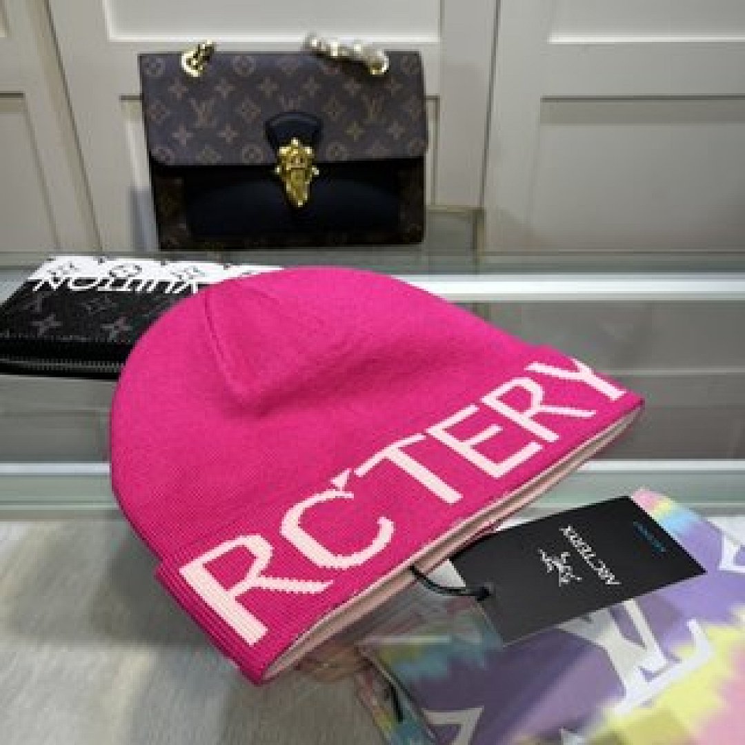 Other ArcTeryx - Image 93