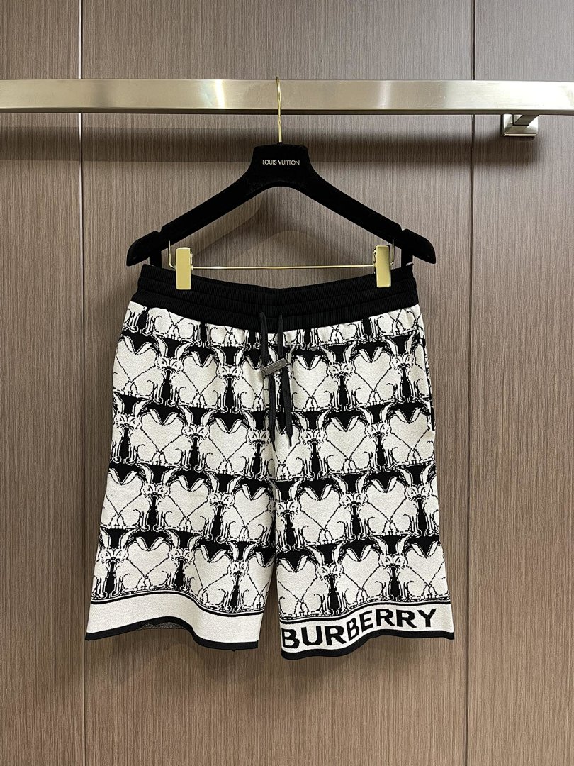 Other Shorts, photo 1