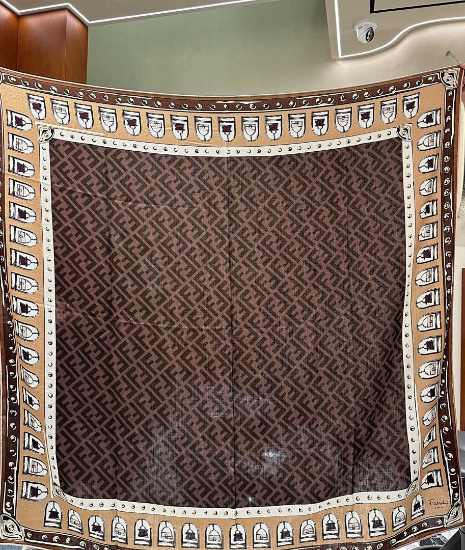 Other Fendi - Image 60
