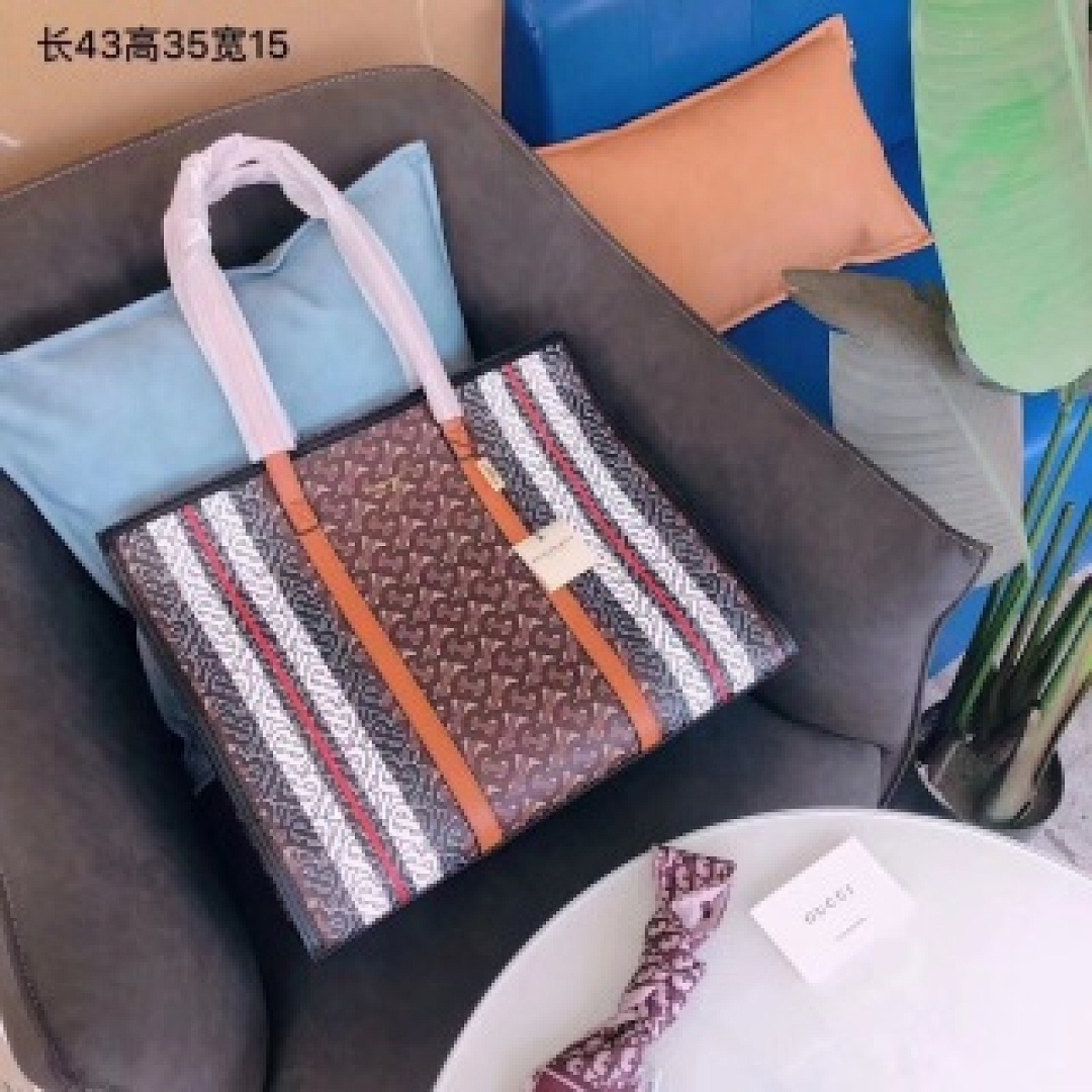 Other Burberry - Image 71