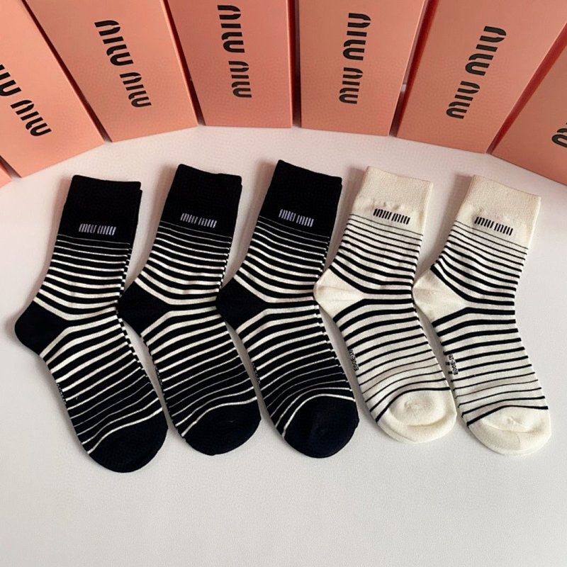 Socks, photo 1