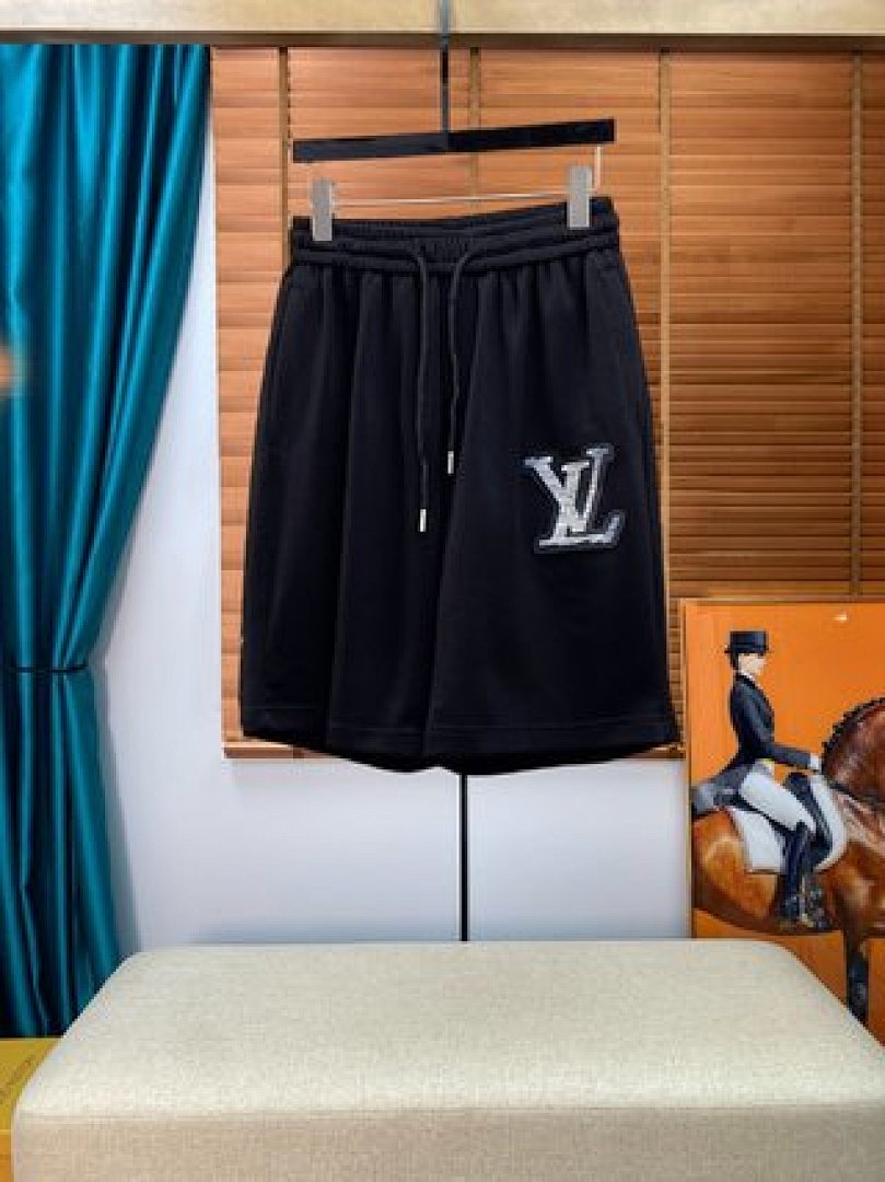 Other Lv Shorts - Image 96