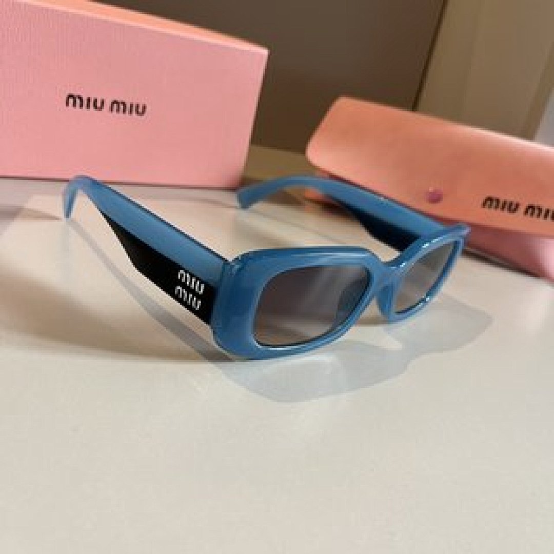 Other Miumiu Sunglasses - Image 10