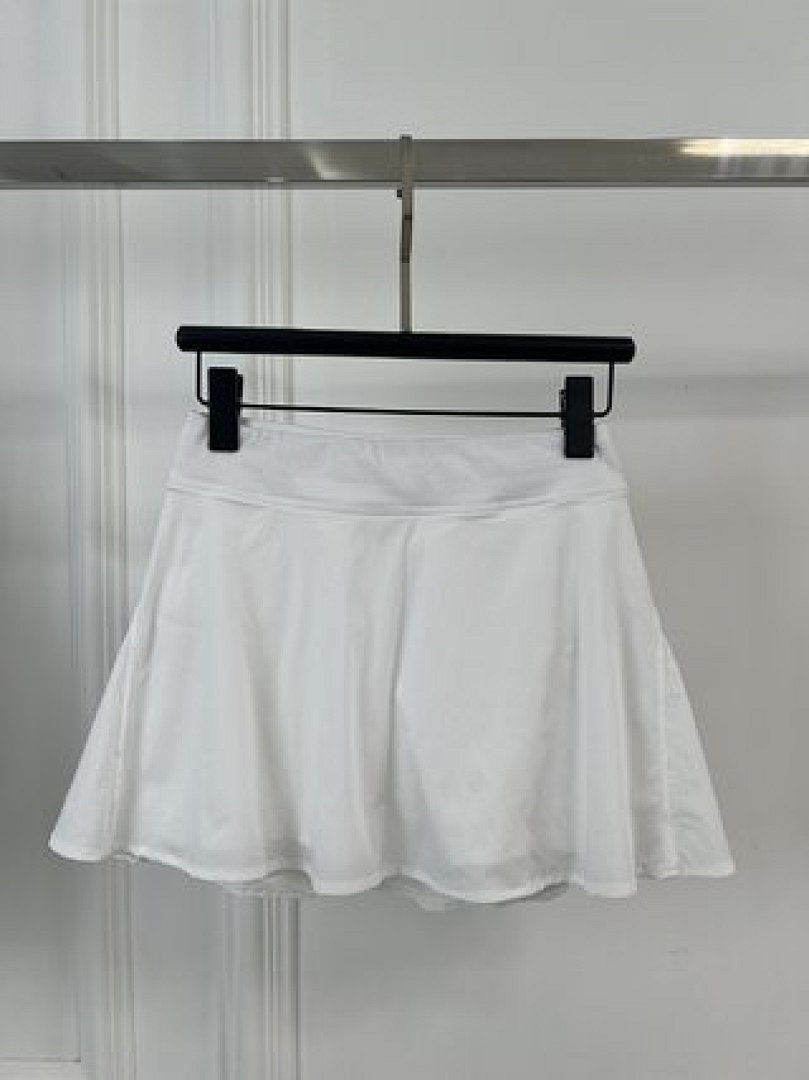 Christian Louboutin Lululemon - Image 90