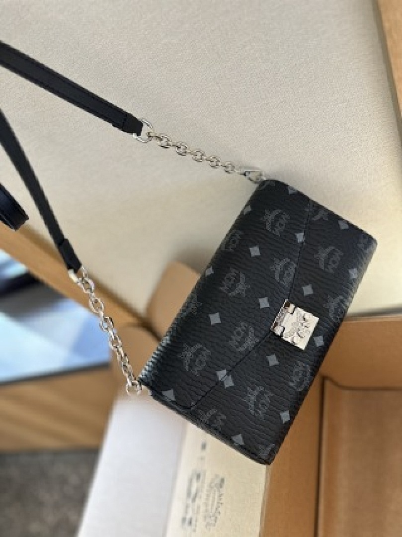 Other MCM - Image 35
