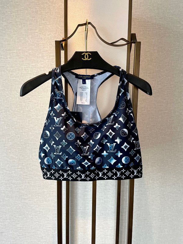 Yoga Wear, photo 1