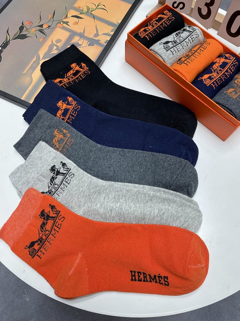 Socks, photo 1