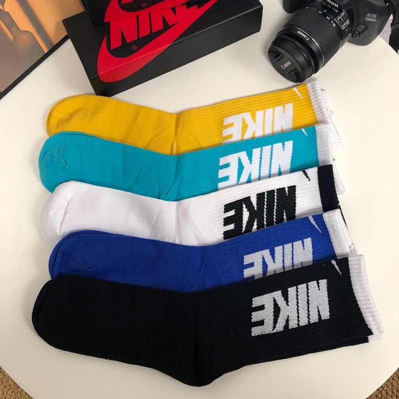 Other Socks, photo 1
