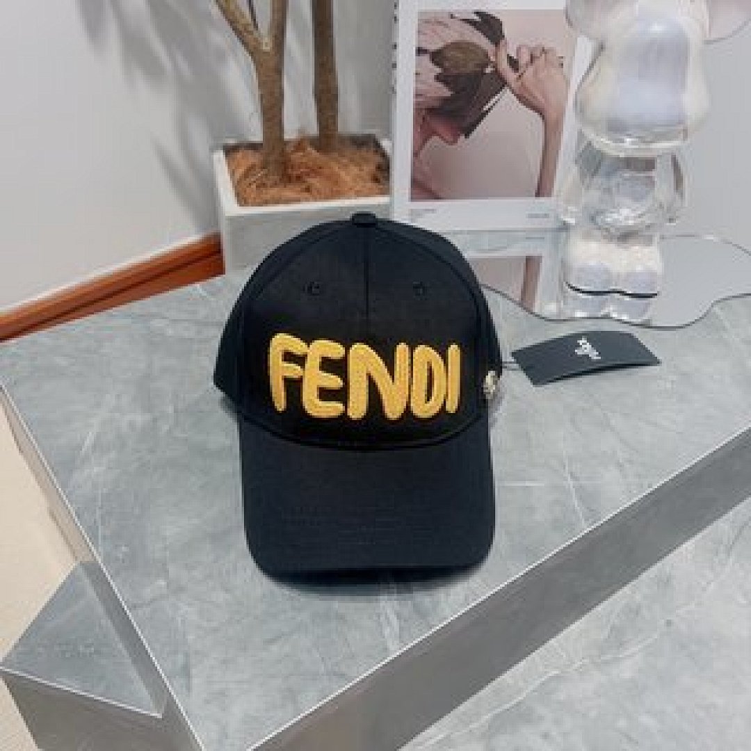Other Fendi - Image 29