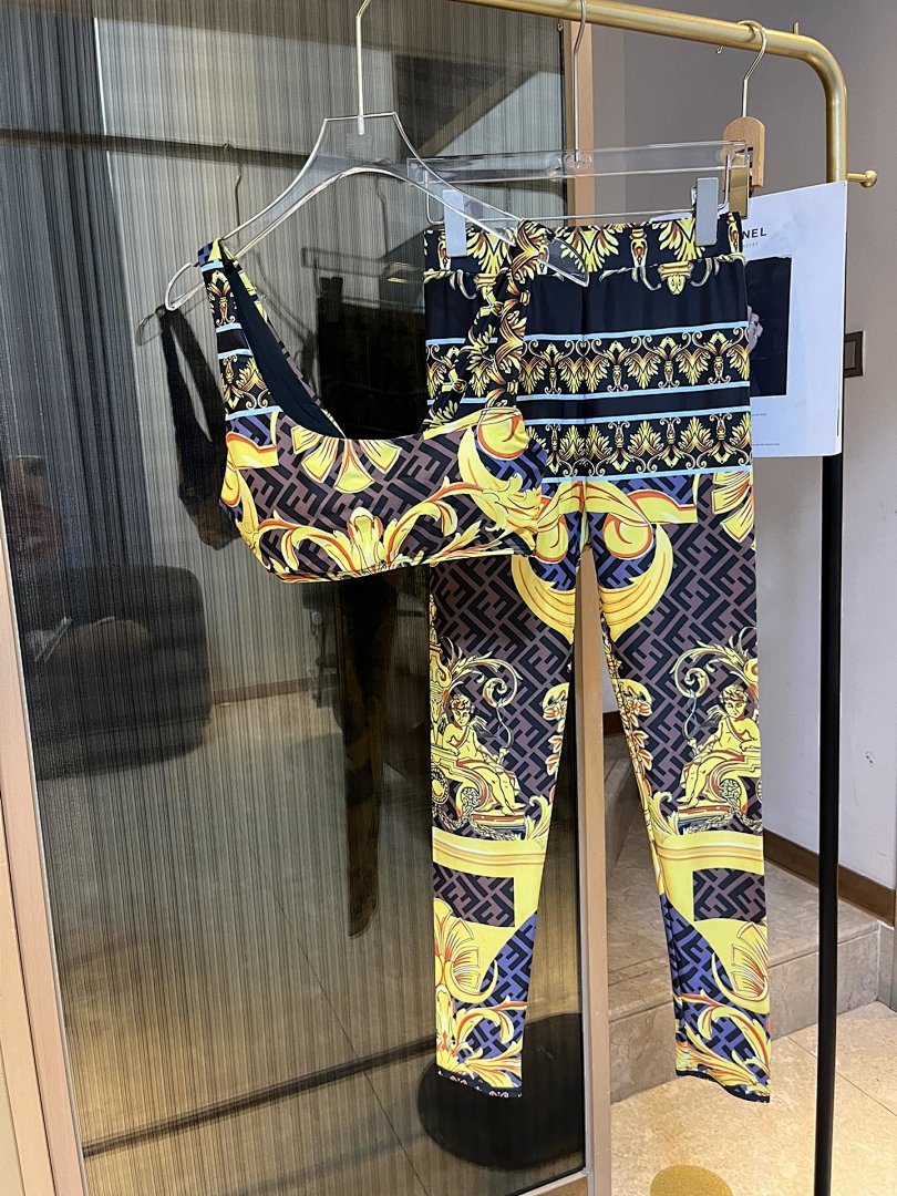 Other Yoga Wear, photo 1