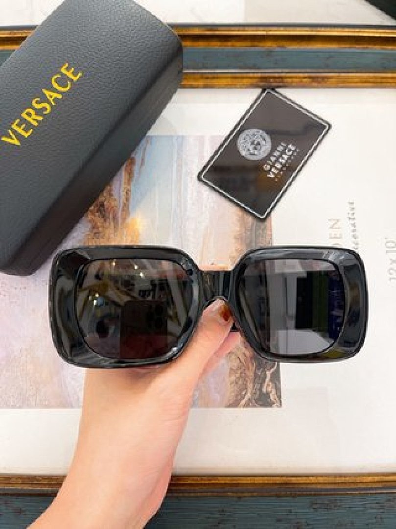 Other VERSACE Sunglasses - Image 121