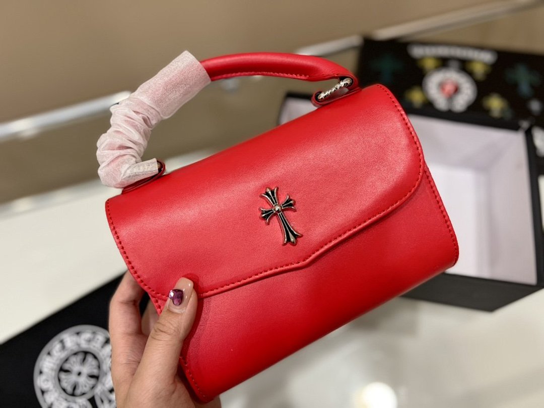 Chanel Chrome Hearts Bag - Image 98