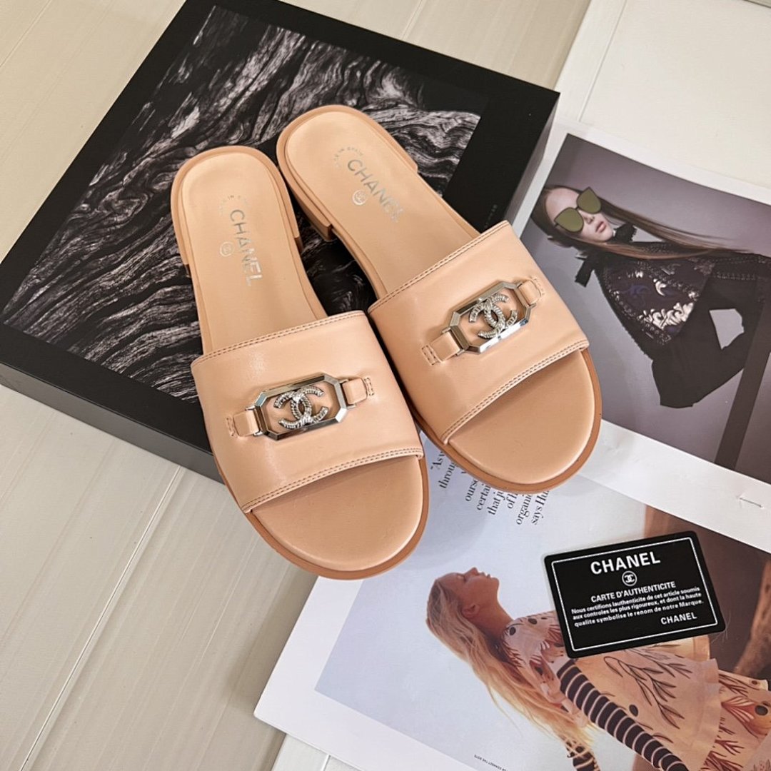 Other Women's Slippers - Image 73