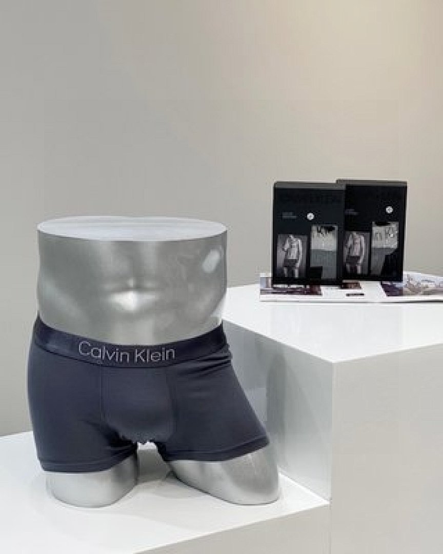 Other Calvin Klein - Image 25