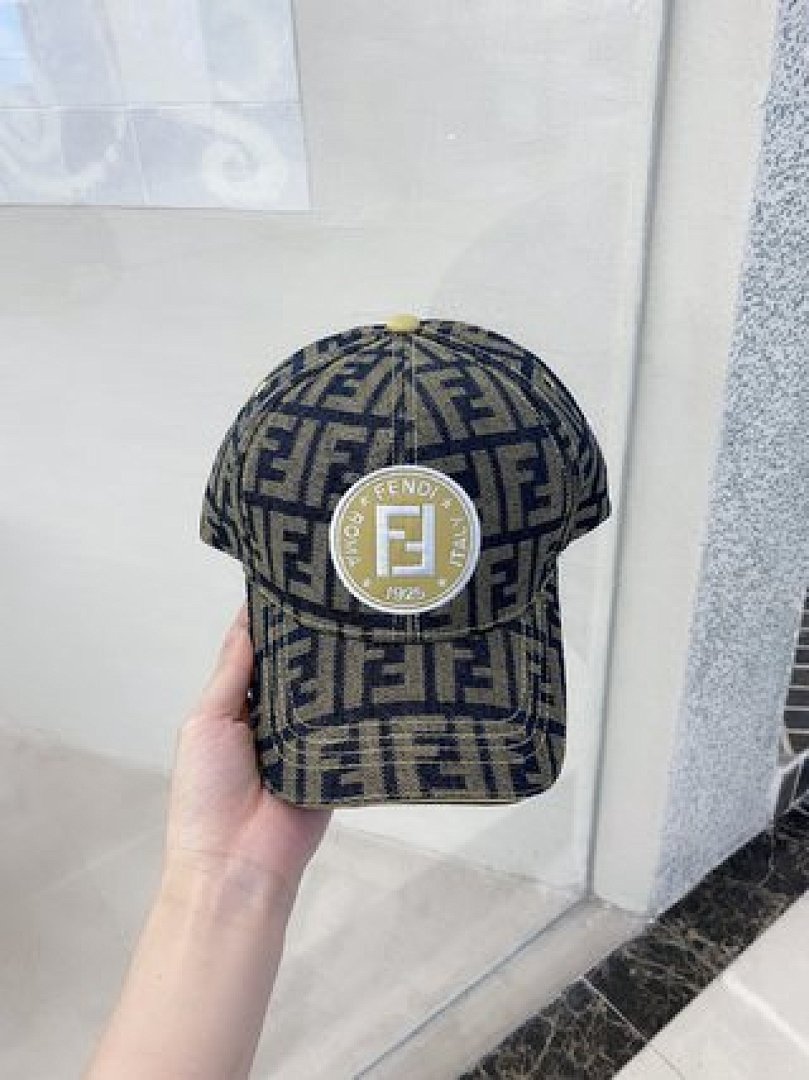 Other Fendi - Image 86